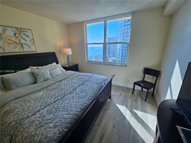 Apartment for rent  Unit #1117 (Av. April 1st) - photo 7477473