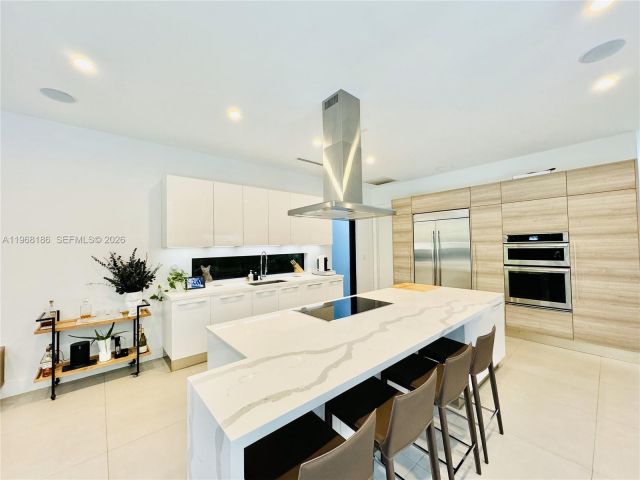 Home for rent at 2550 Overbrook St 0 - photo 7447721