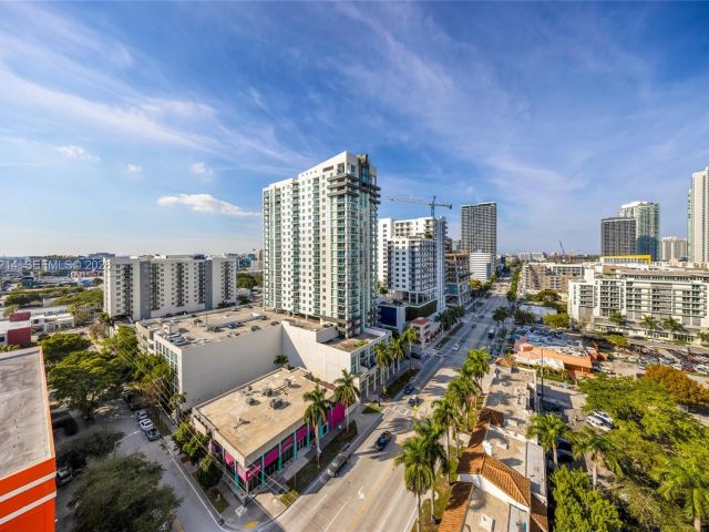 Apartment for rent  Unit #1404 - photo 7492353