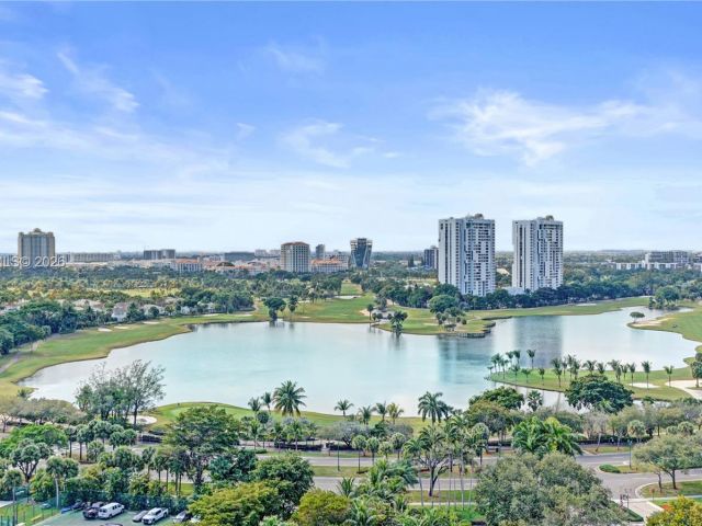 Apartment for sale  Unit #1808 - photo 7524032