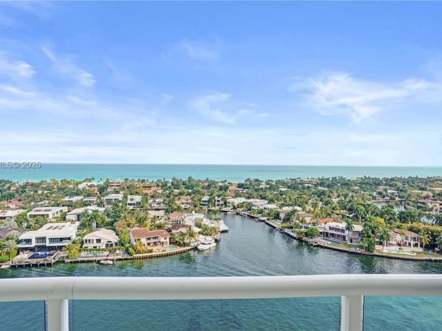 Apartment for sale  Unit #1808 - photo 7524034