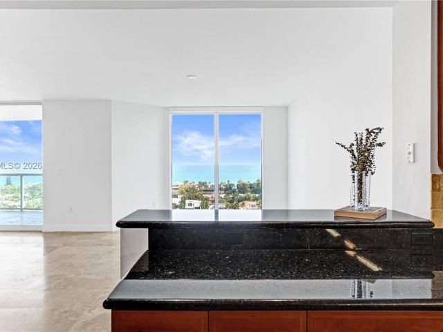 Apartment for sale  Unit #1808 - photo 7524047