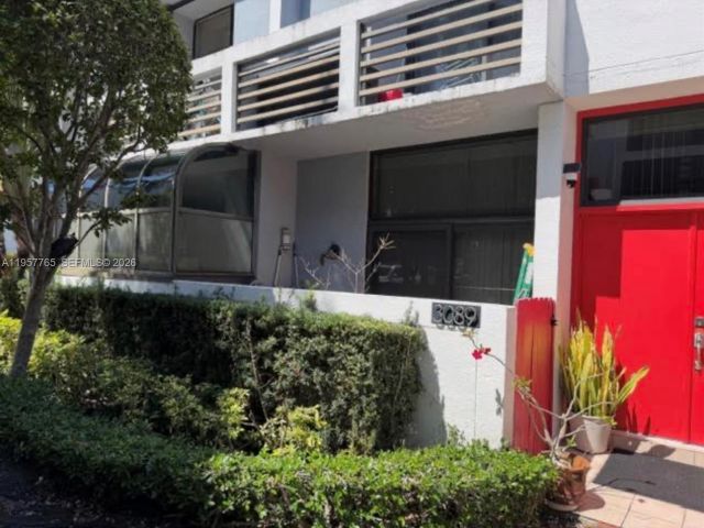 Home for rent at 3089 NE 183rd Ln 89 - photo 7476280