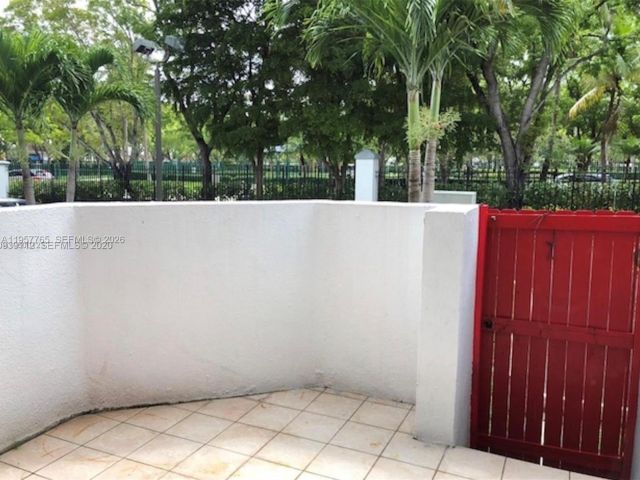 Home for rent at 3089 NE 183rd Ln 89 - photo 7476286