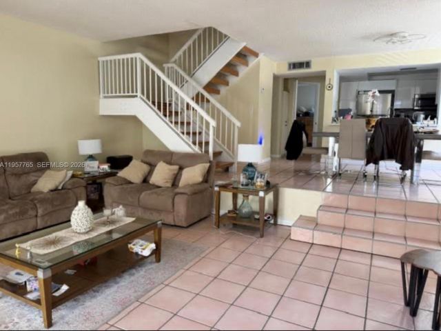 Home for rent at 3089 NE 183rd Ln 89 - photo 7476293