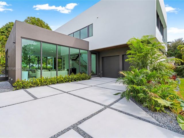 Home for sale at 4081 Hardie Ave - photo 7447225