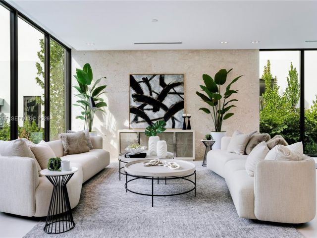 Home for sale at 4081 Hardie Ave - photo 7447237