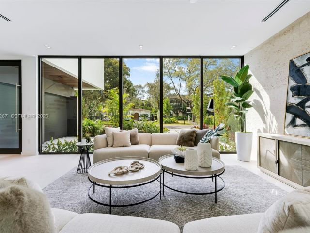 Home for sale at 4081 Hardie Ave - photo 7447239