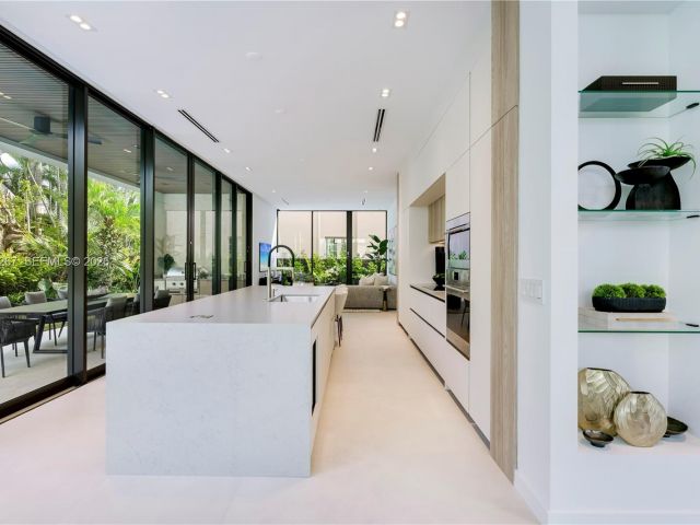 Home for sale at 4081 Hardie Ave - photo 7447251