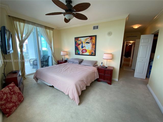 3-bedroom condo for rent in Hallandale Beach - 1755 E Hallandale Beach Blvd 2003E - MondialRealty
