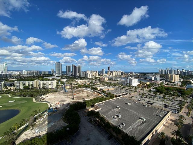 3-bedroom condo for rent in Hallandale Beach - 1755 E Hallandale Beach Blvd 2003E - MondialRealty
