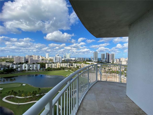 3-bedroom condo for rent in Hallandale Beach - 1755 E Hallandale Beach Blvd 2003E - MondialRealty