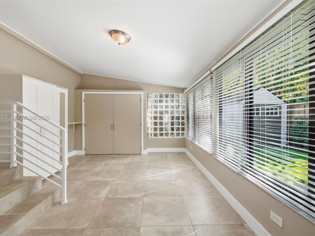 Home for rent at 710 NE 62nd St - photo 7449139