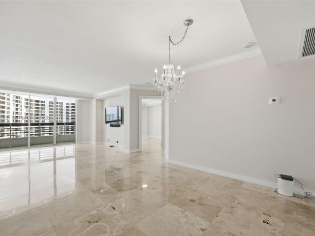 Apartment for sale  Unit #1212 - photo 7515809