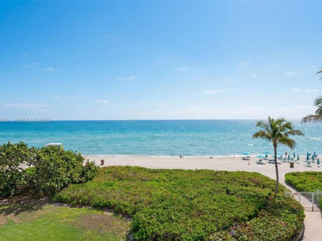 Apartment for rent  Unit #411 - photo 7513663