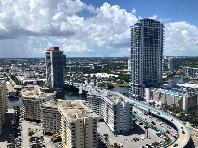 Apartment for rent  Unit #2907 - photo 7499875