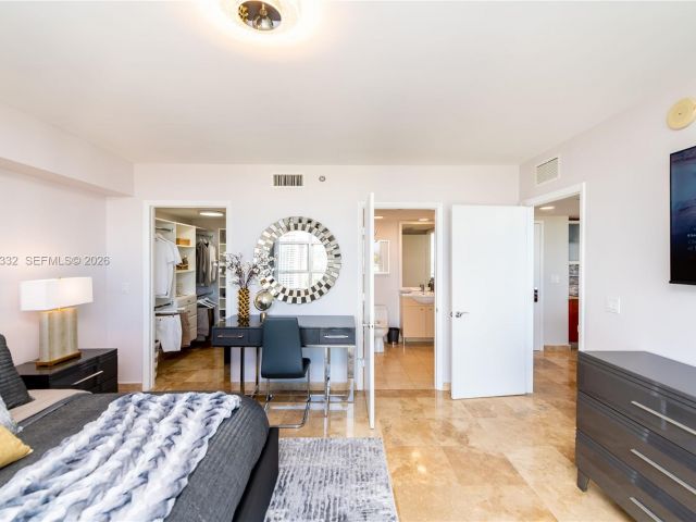 Apartment for rent  Unit #2907 - photo 7499876