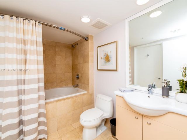 Apartment for rent  Unit #2907 - photo 7499881