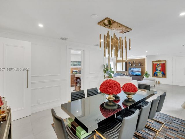 Home for sale at 726 NE 17th Way - photo 7532192