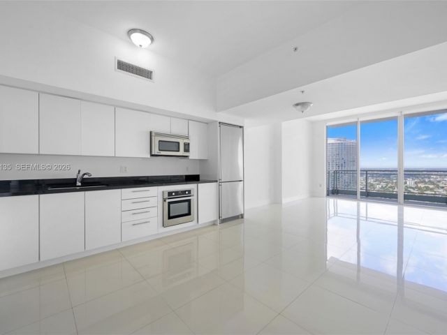 Apartment for rent  Unit #5109 - photo 7486950