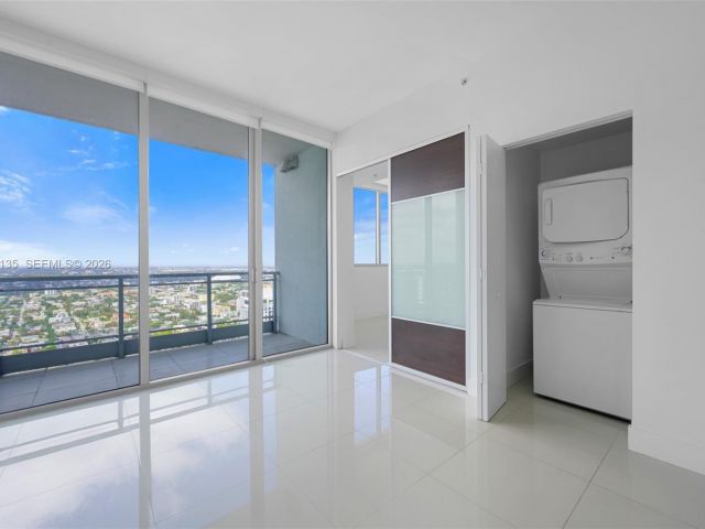 Apartment for rent  Unit #5109 - photo 7486954