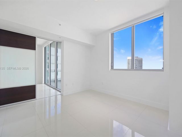 Apartment for rent  Unit #5109 - photo 7486959