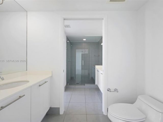 Apartment for rent  Unit #5109 - photo 7486963