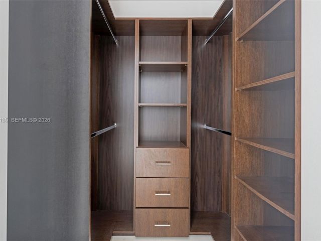 Apartment for rent  Unit #5109 - photo 7486964