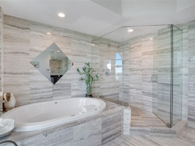 Apartment for sale  Unit #308 - photo 7497486