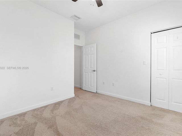 Home for rent at 1541 SW 28th St 1541 - photo 7483554