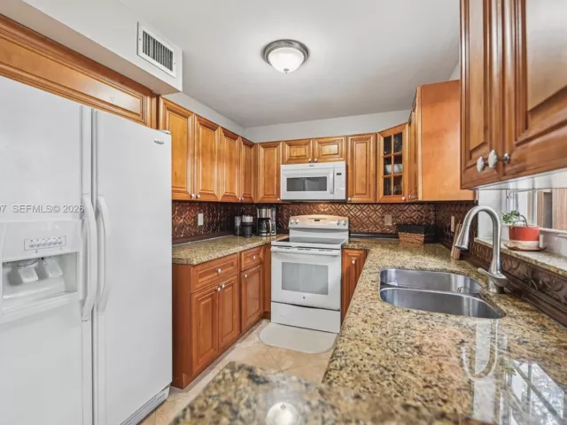 Home for sale at 12252 SW 50th Pl - photo 7450777