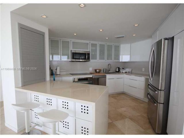 Apartment for rent  Unit #532 - photo 7504700