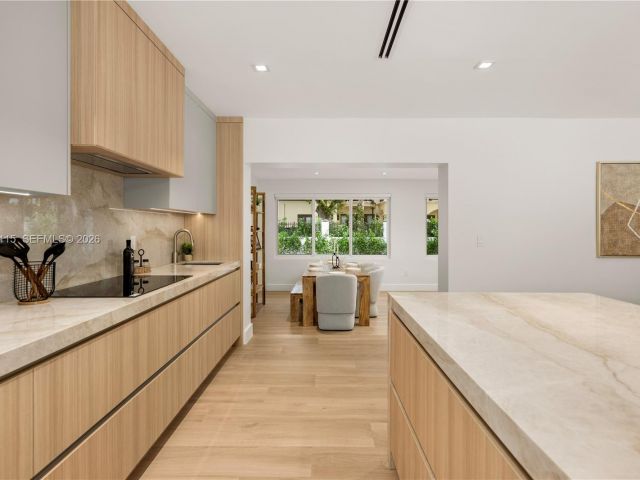 Home for rent at 6011 Maynada St - photo 7471079