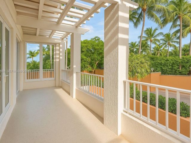 Apartment for sale  Unit #106 - photo 7490591