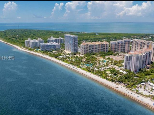 Apartment for sale  Unit #106 - photo 7490605