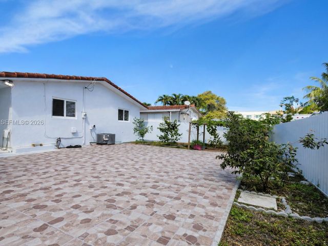 Home for sale at 10360 SW 24th St - photo 7449071