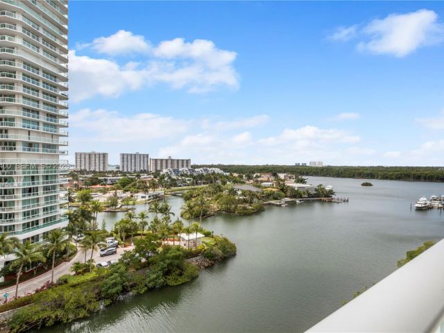 Apartment for sale  Unit #4-806 - photo 7490139