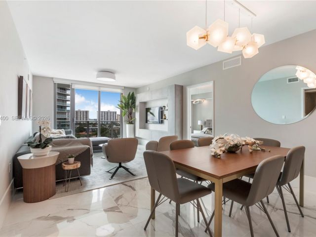 Apartment for sale  Unit #4-806 - photo 7490143