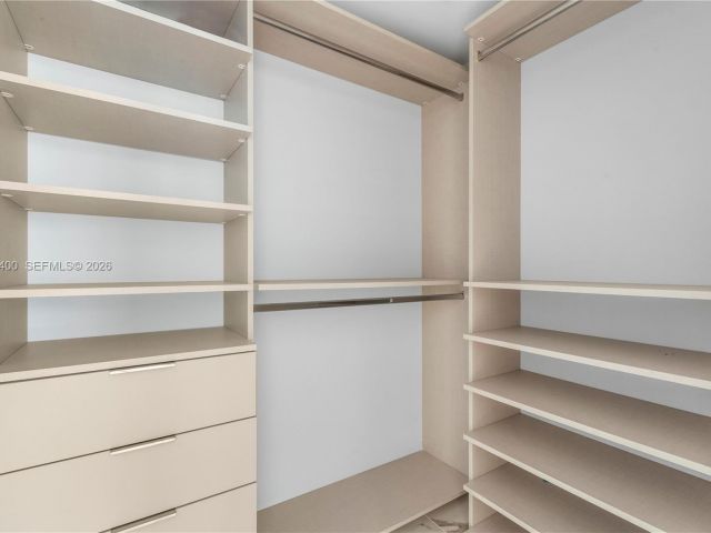 Apartment for sale  Unit #4-806 - photo 7490156