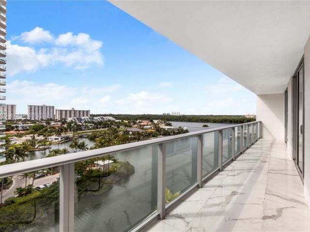 Apartment for sale  Unit #4-806 - photo 7490157