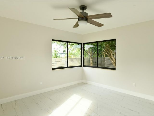 Home for rent at 1231 NW 68th St 1231 - photo 7449041