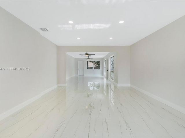 Home for rent at 1231 NW 68th St 1231 - photo 7449050