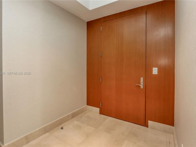 Apartment for rent  Unit #1102 - photo 7496871