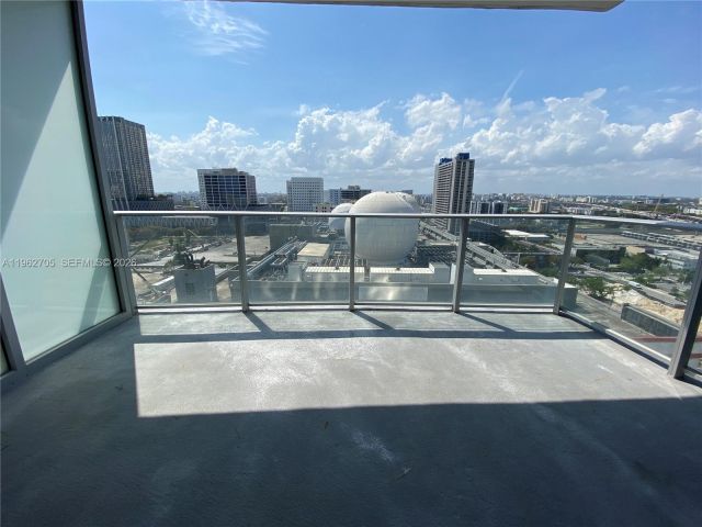 Apartment for rent  Unit #1508 - photo 7531392