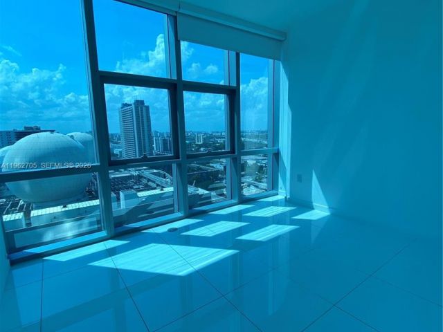 Apartment for rent  Unit #1508 - photo 7531395