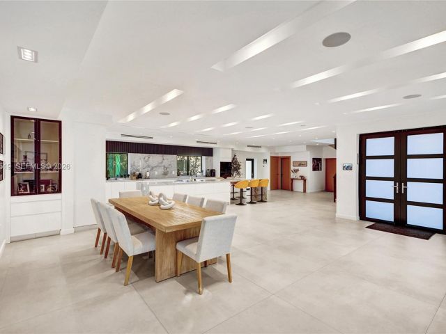 Home for sale at 1977 S Oak Haven Cir - photo 7518831