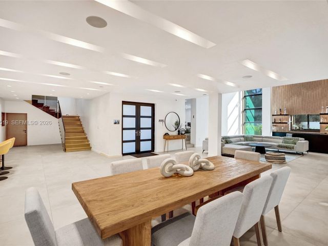 Home for sale at 1977 S Oak Haven Cir - photo 7518840