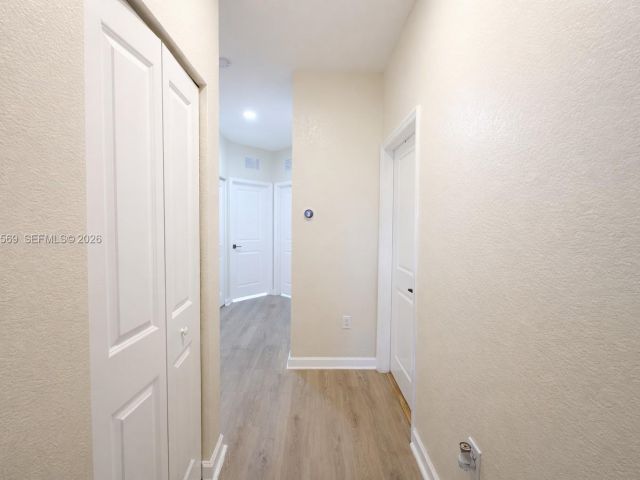 Home for rent at 323 NE 208th Ter 0 - photo 7449390