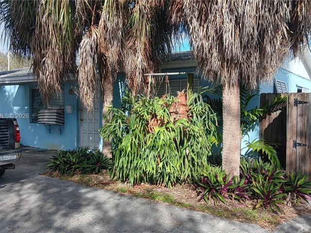 Home for sale at 6521 SW 112th Ave - photo 7449377