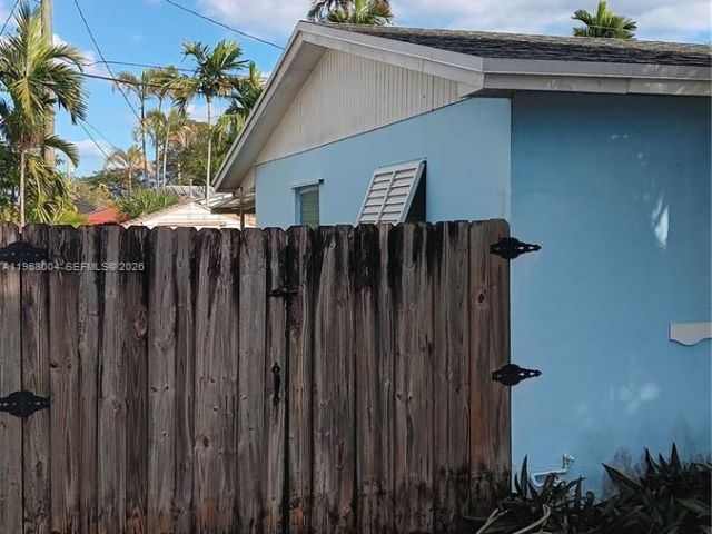 Home for sale at 6521 SW 112th Ave - photo 7449378